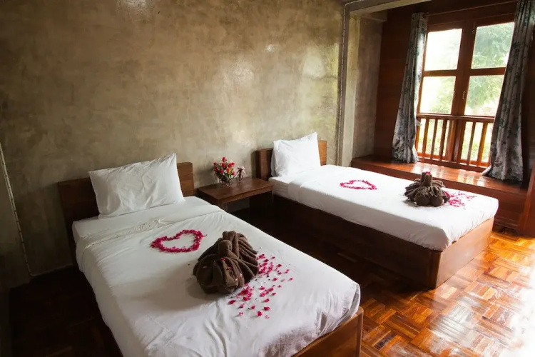 Huen Aumpron Resort
