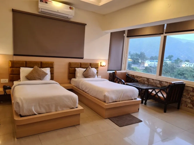 Superior Double room with balcony