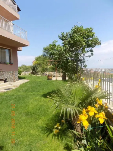 Zenith Guest House