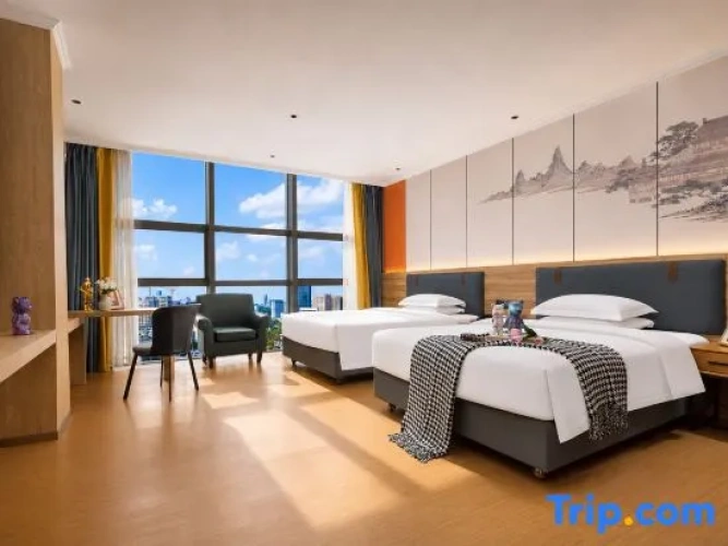 Standard room with view