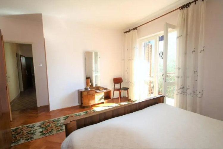 Labinac Ines, Only 300 M From Beach