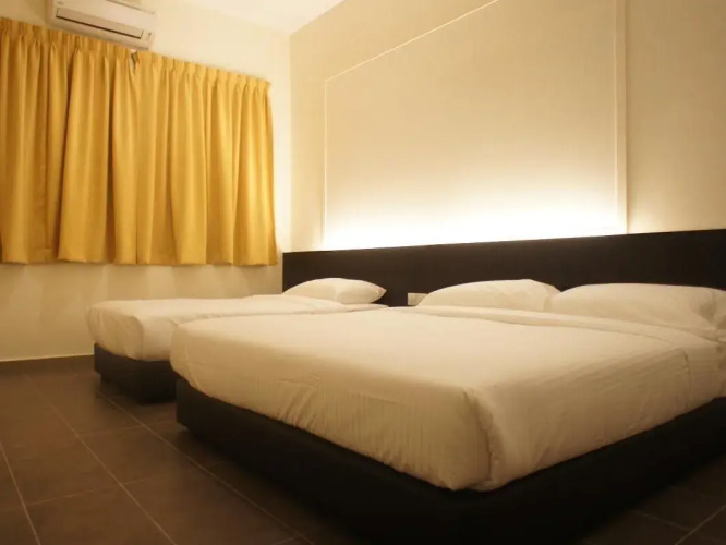 Merlin Hotel