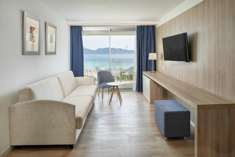 Hipotels Bahia Cala Millor - Adults Only photo 12