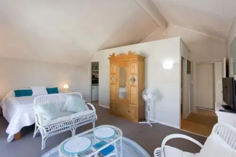 Fremantle Local Beach Studio