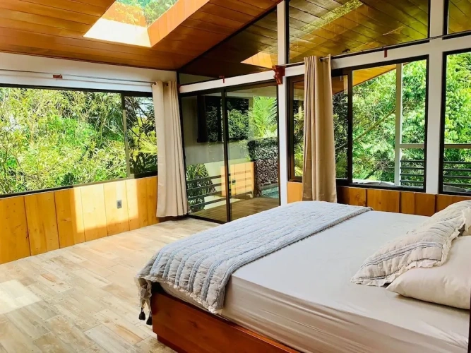 2 Bedrooms Deluxe Cottage with balcony and with mountain view