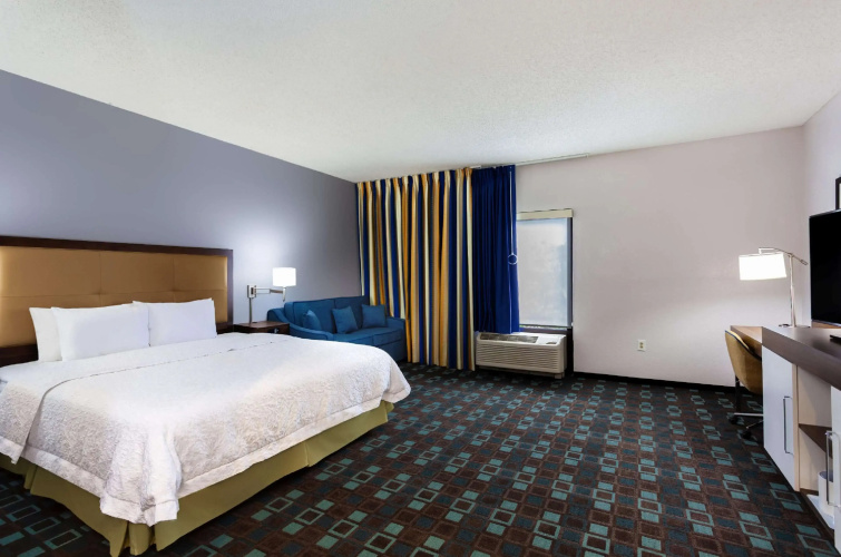 Hampton Inn Spring Hill