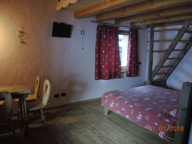 Standard Quadruple room with mountain view