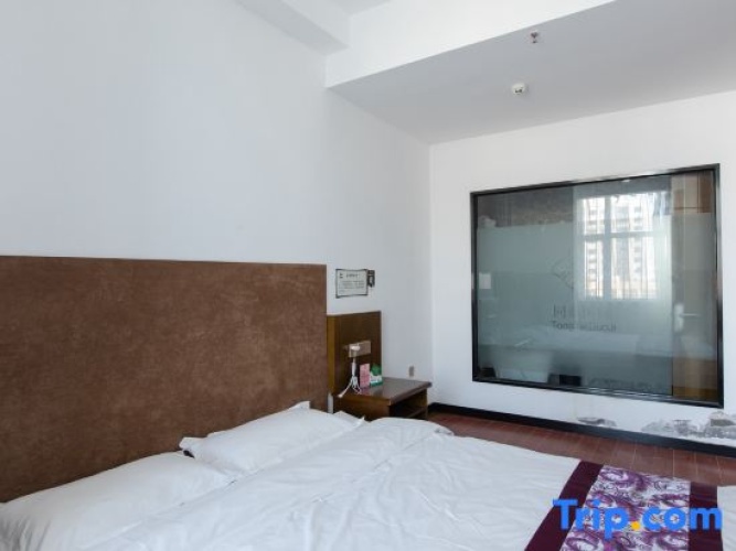 Deluxe Quadruple Suite