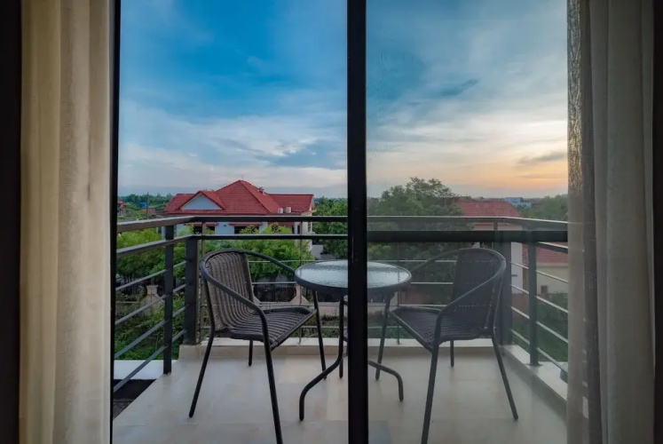 Damnak Villa Retreat