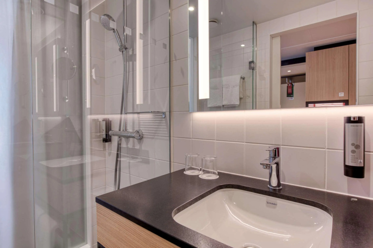 IntercityHotel Berlin Airport BER Terminal 1+2 photo 9