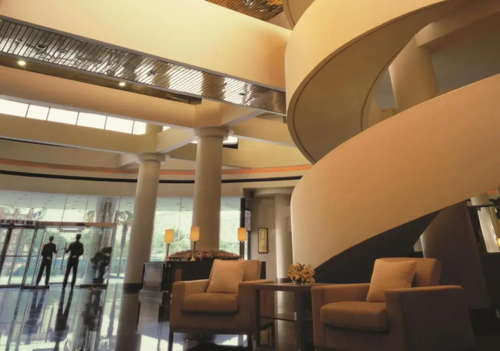 Golden Flower Hotel