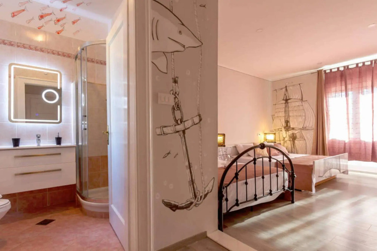 Metropole Luxury Rooms