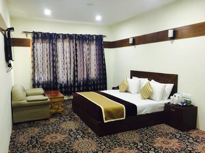Double Suite