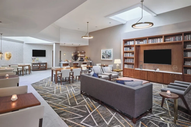 1 Bedroom Club Suite