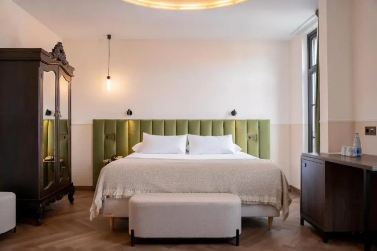 1 Bedroom Suite
