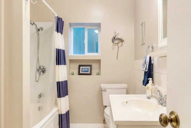 2 Bedrooms Cottage