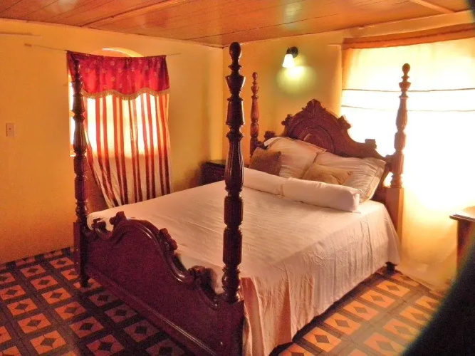Hotel De La Decouverte