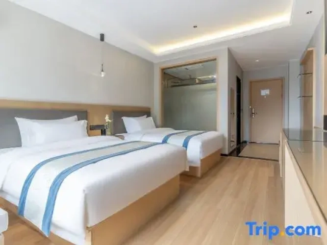Premium Twin room
