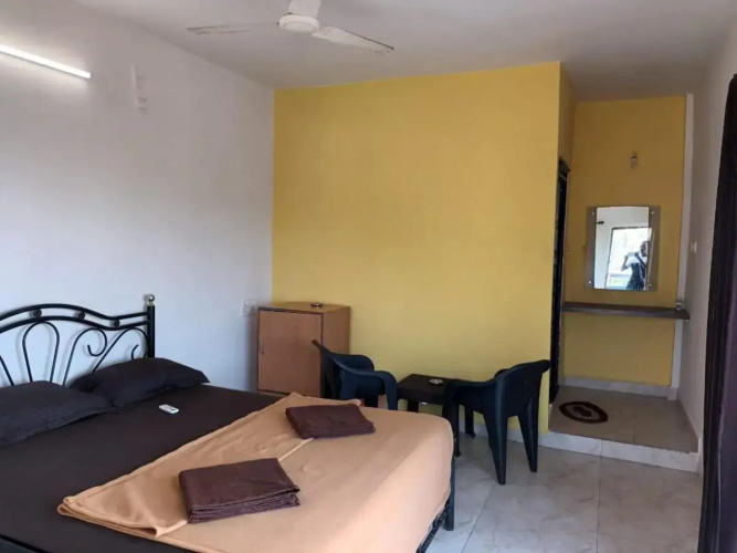 Madan Motels