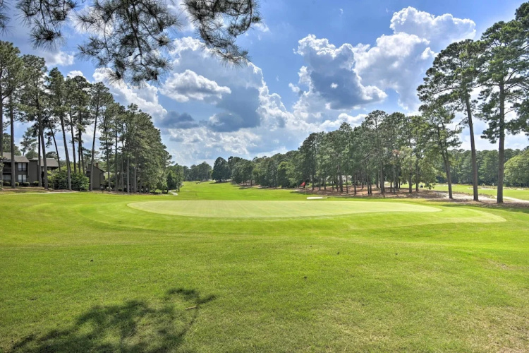 Condo By Pinehurst Golf Course w/ Peaceful Patio