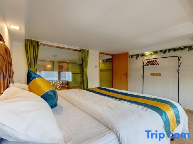 Twin Suite