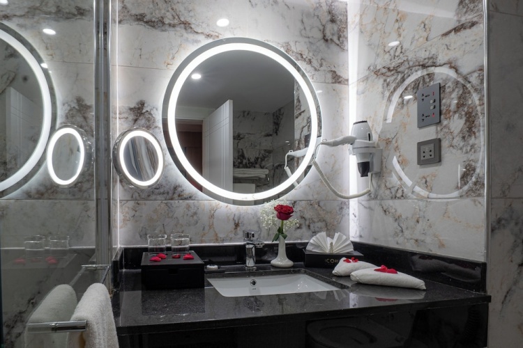 Deluxe Single room