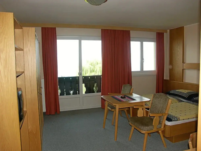 Strandhotel Weyregg
