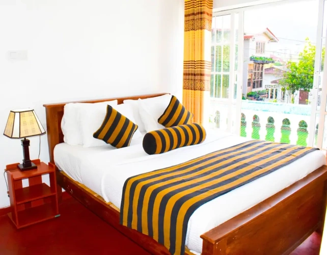 Standard Double room with balcony and with mountain view