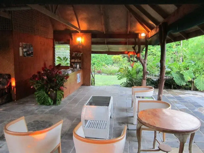 Raina Lagoon Villas