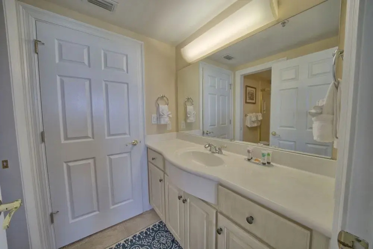 Gulf Crest Condominium #0703 - 2 Br Condo