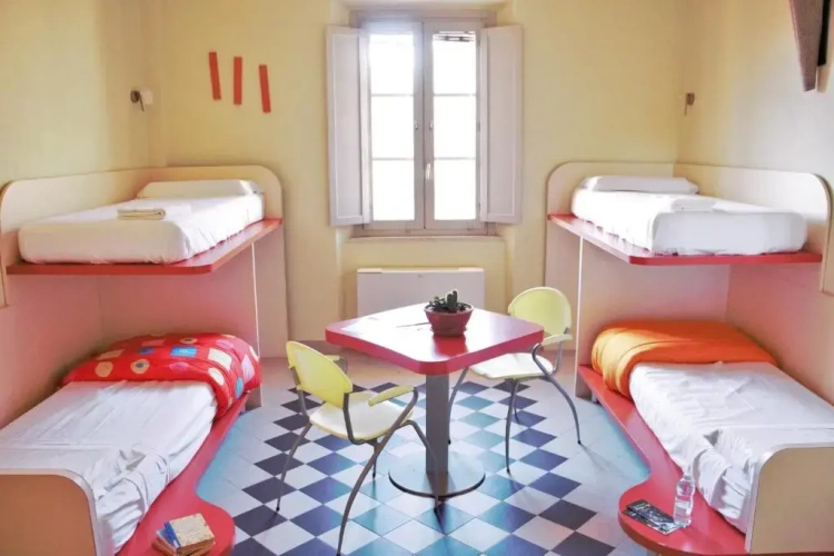 Economy Quadruple room