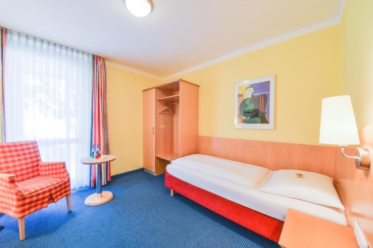 Standard Single room with balcony