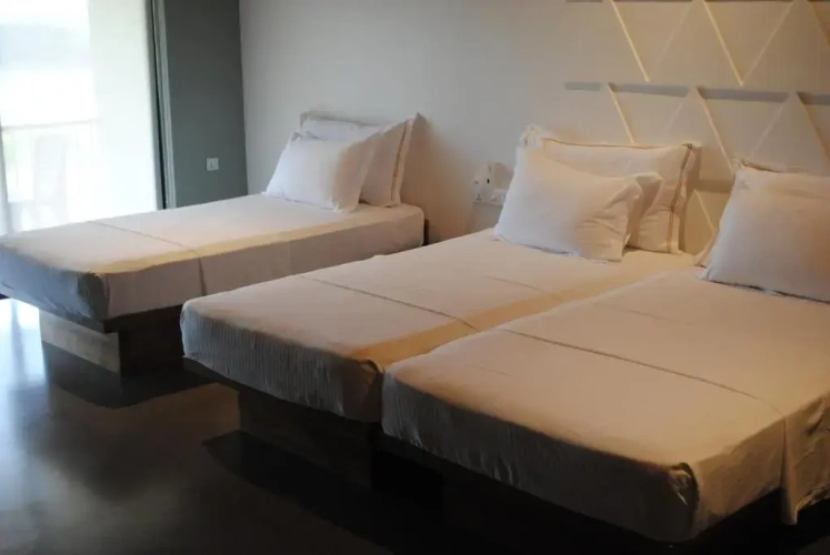 Deluxe Triple room with lake view