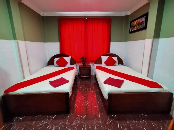 Standard Twin room