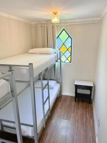 Hostel Castell di Madre