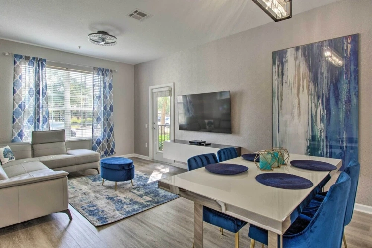 3 Bedrooms Apartment with balcony