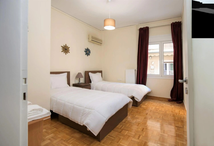 Lycabettus Quiet Renovated Apartment