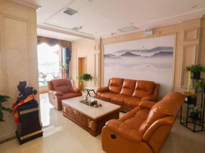 Hanlan Hotel