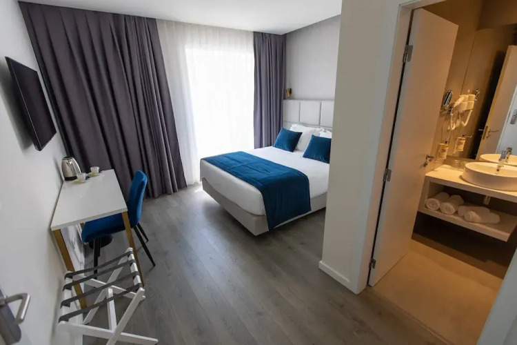 Hotel Mondego Hotel Overview