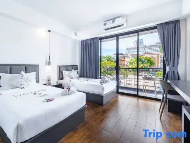 Standard Double room with balcony