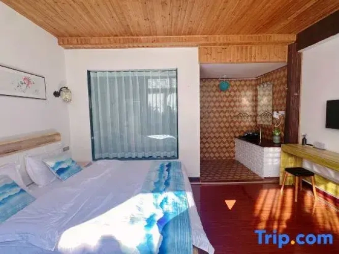 Standard Double room with balcony and with view
