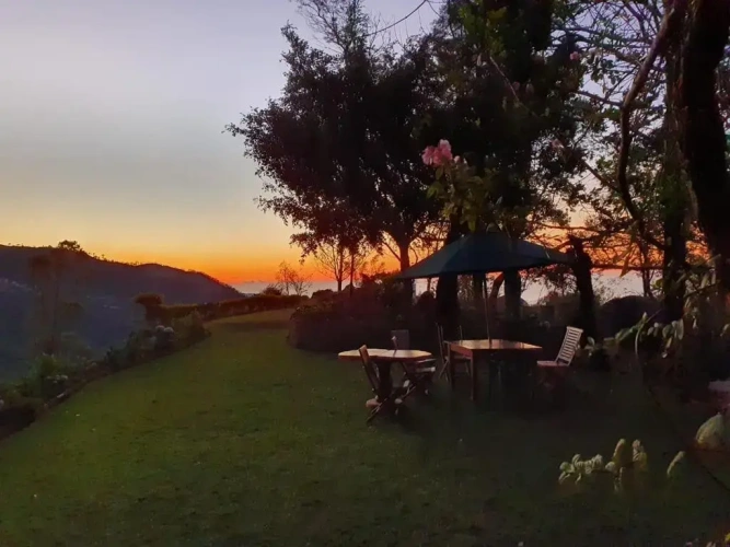 Standard Double room with mountain view