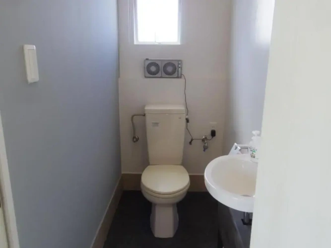 3 Bedrooms Apartment