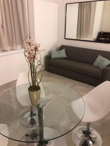 Standard Family room with garden view