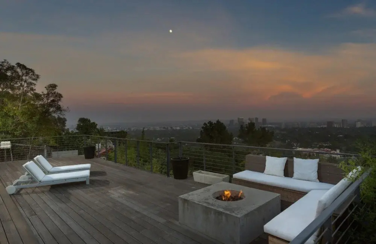 Villa High Views