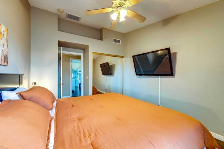 5 Bedrooms Cottage