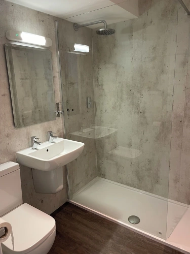 Comfort room