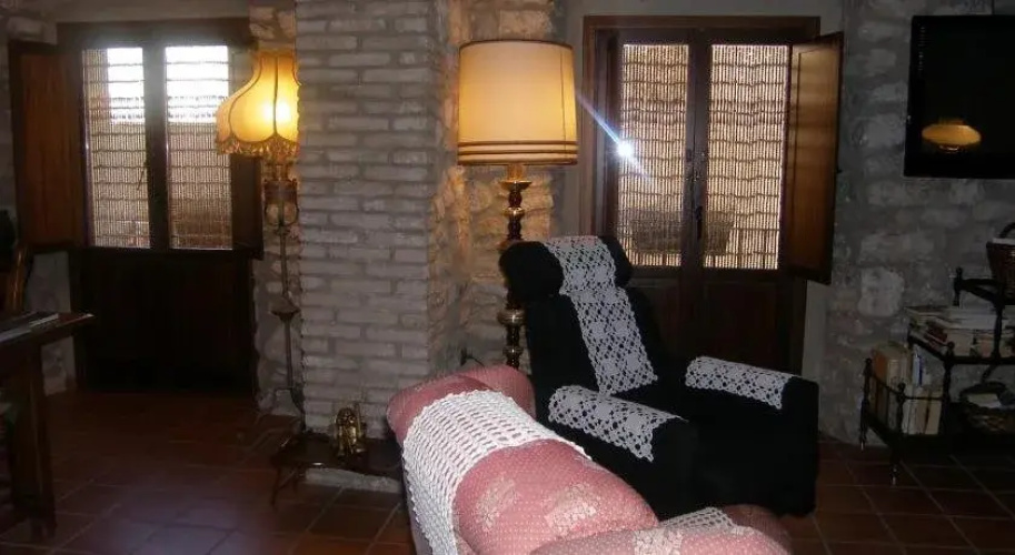 Fonda Cal Blasi