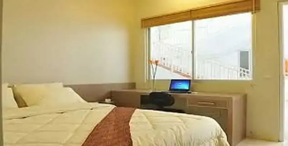 Legreen Suite 2 Pejompongan