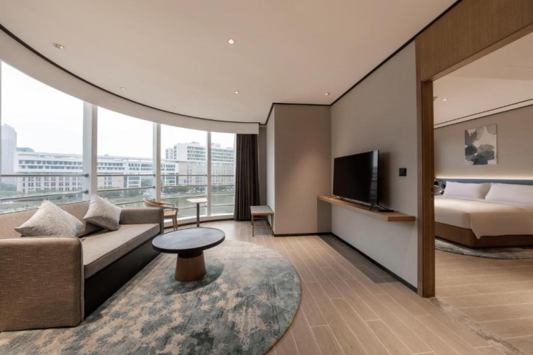 1 Bedroom Double Suite